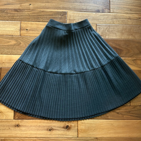 Marni wool pleated skirt. - Picture 4 of 4